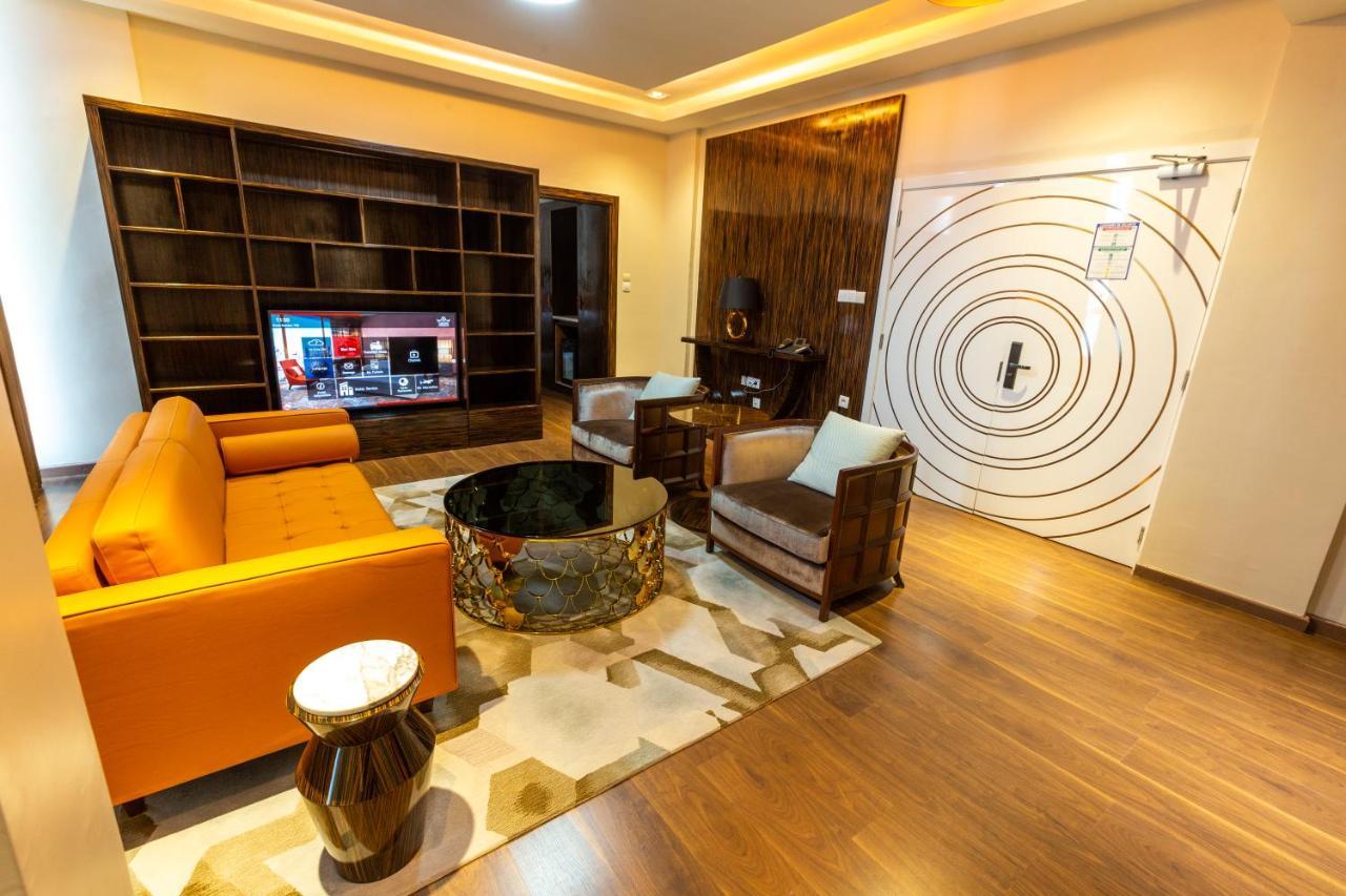 Hotel Fleur De Lys Point E 다카르 외부 사진